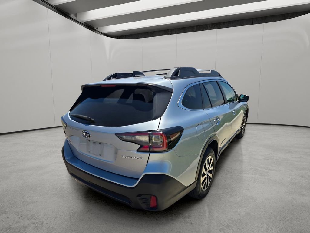 Used 2022 Subaru Outback Premium AWD/4WD image 5