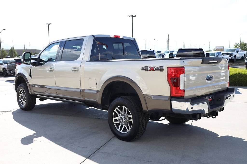 Used 2017 Ford F350 Lariat w/ Lariat Ultimate Package AWD/4WD image 4