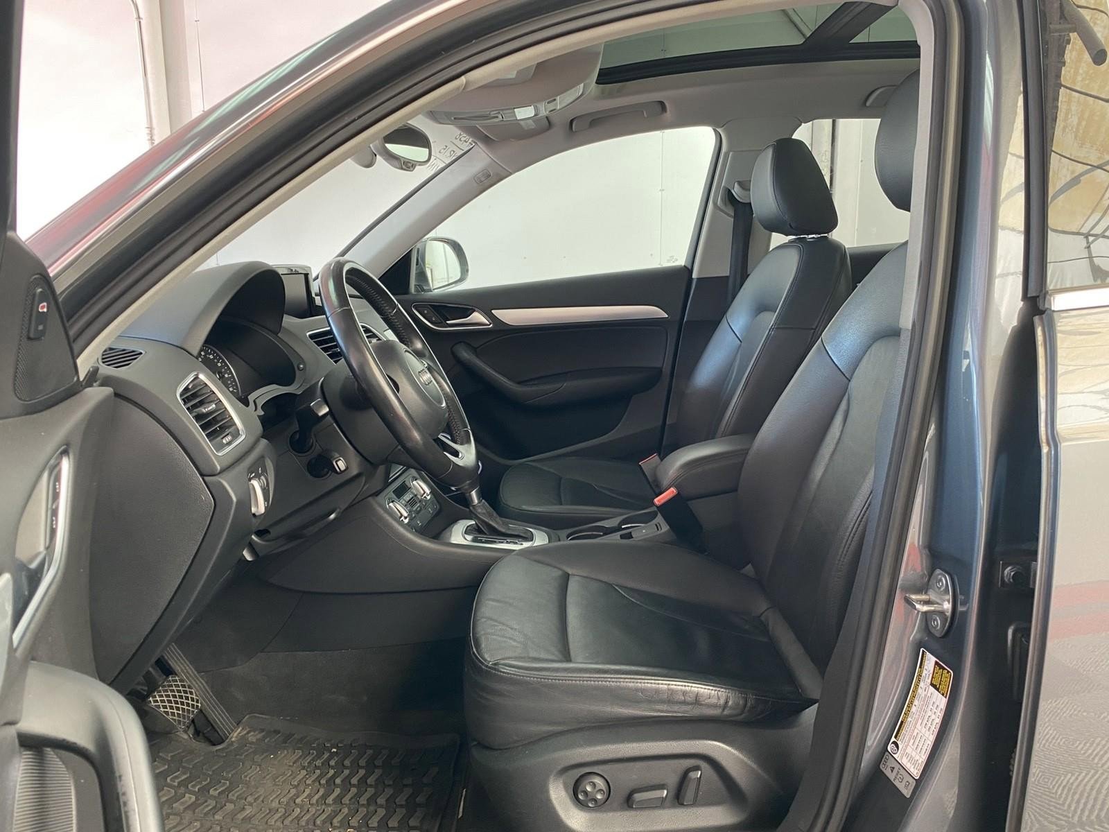 Used 2015 Audi Q3 2.0T Prestige AWD/4WD image 21