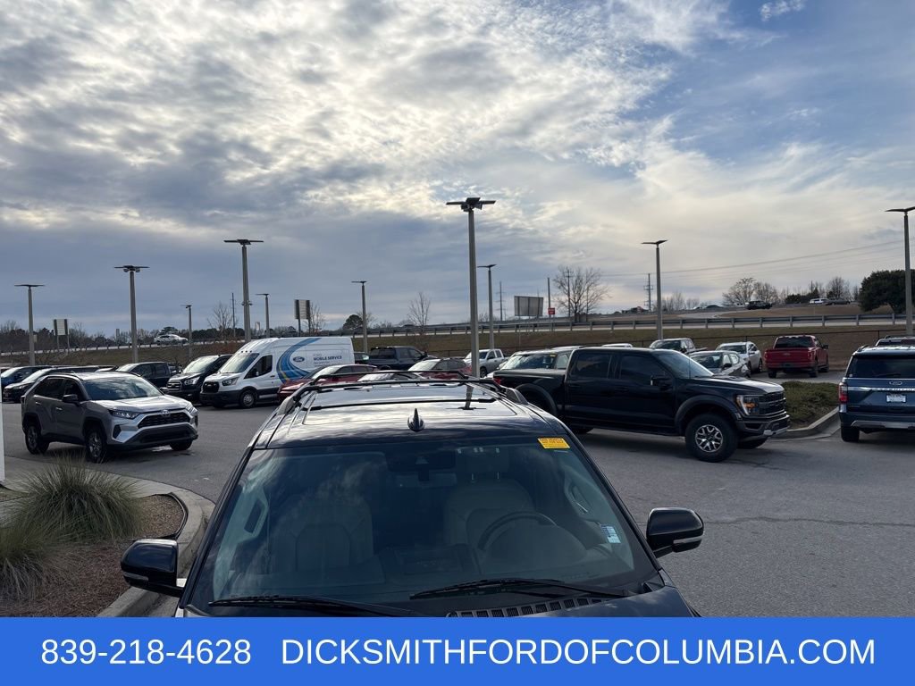 Used 2021 Ford Expedition Max Limited image 9