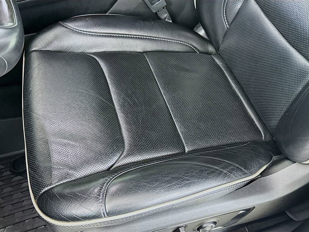 Used 2022 RAM 1500 Limited w/ (RED) Edition image 22