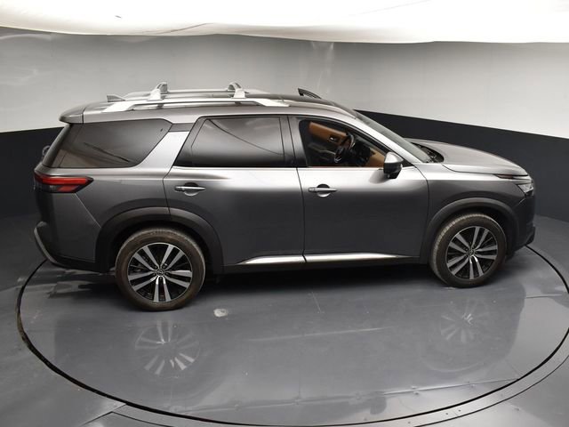 Used 2023 Nissan Pathfinder Platinum AWD/4WD image 49