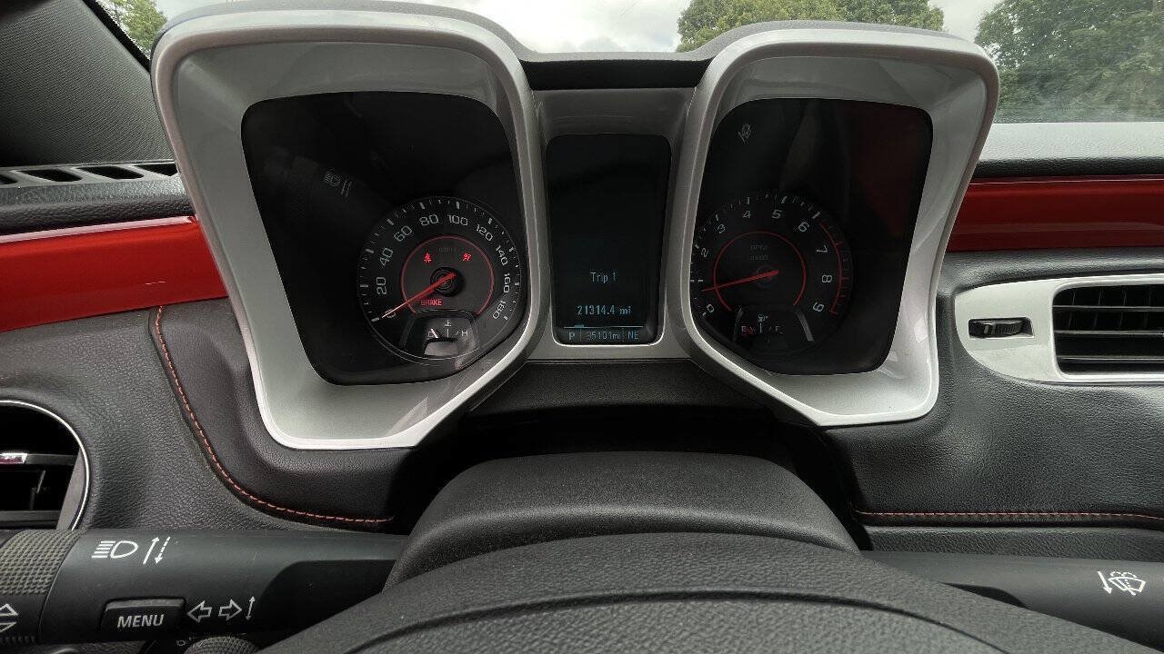 Used 2013 Chevrolet Camaro SS w/ RS Package RWD image 13