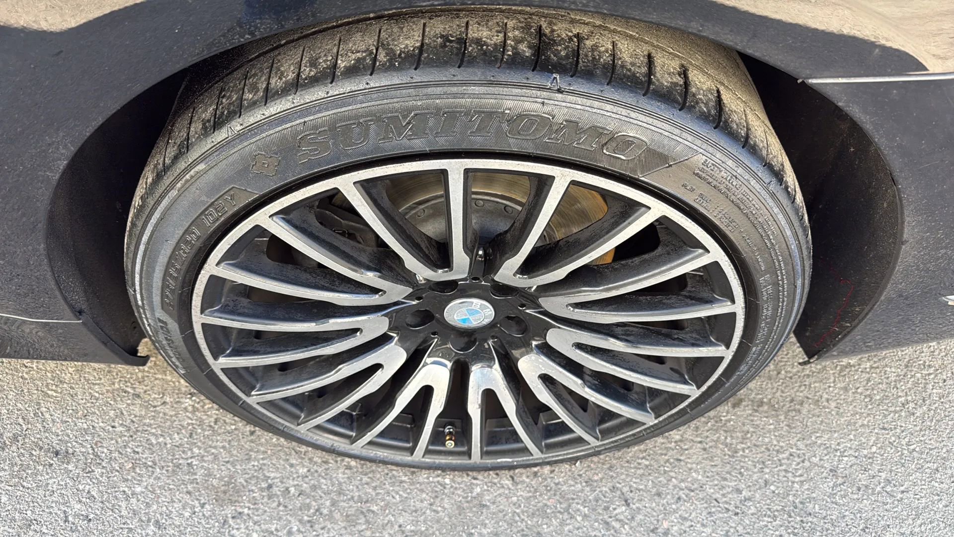 Used 2016 BMW 740i image 8