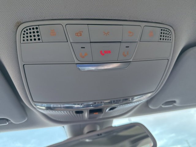 Used 2015 Mercedes-Benz C 300 4MATIC Sedan image 25