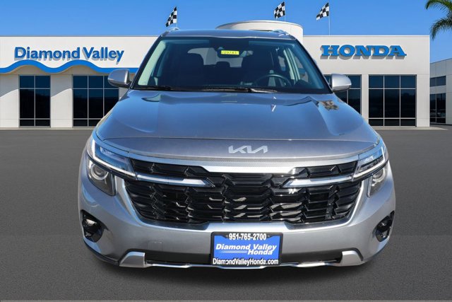 Used 2025 Kia Seltos S video 2