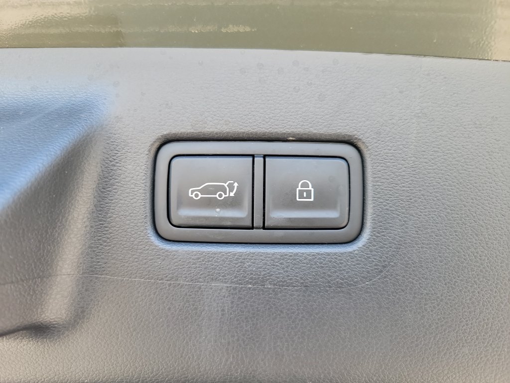 Used 2025 Hyundai Santa Fe Calligraphy FWD image 8