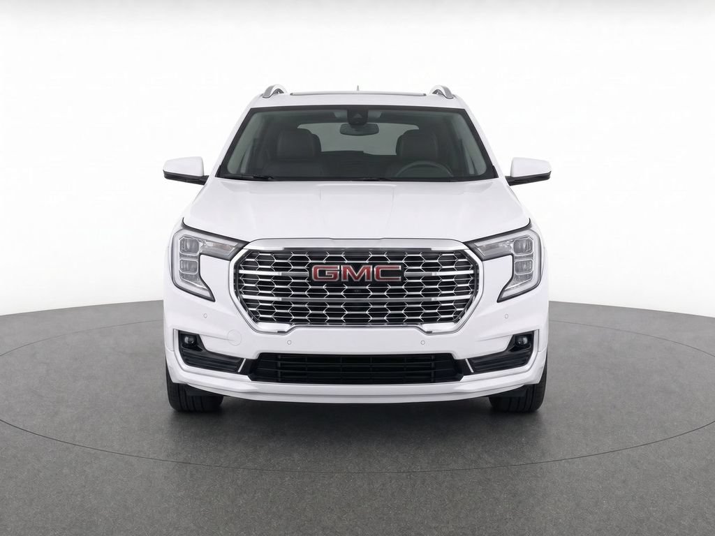 Certified 2024 GMC Terrain Denali w/ Denali Premium Package AWD/4WD image 26