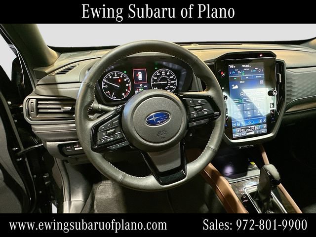Used 2025 Subaru Forester Touring AWD/4WD image 11
