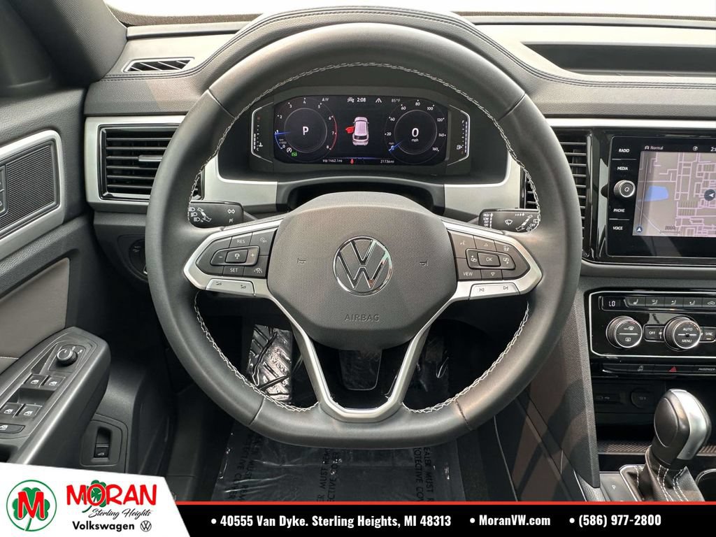 Used 2023 Volkswagen Atlas Cross Sport SEL AWD/4WD image 16