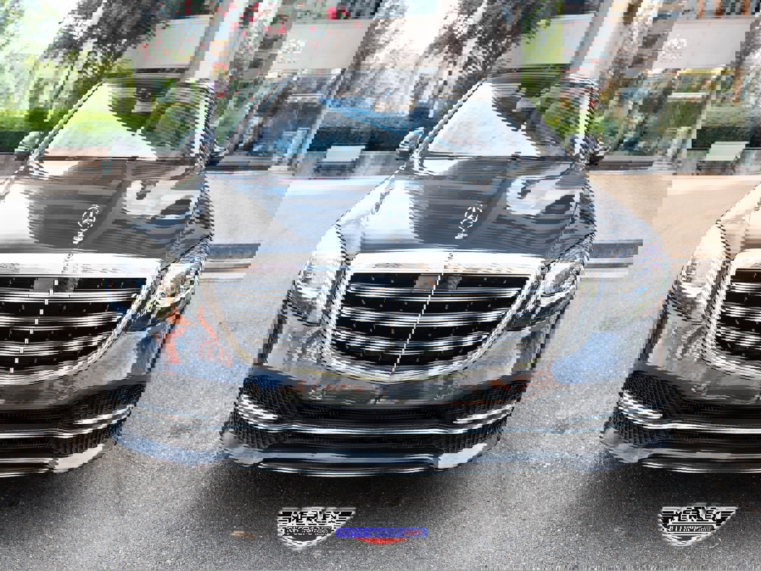 Used 2019 Mercedes-Benz S 560 Sedan image 2