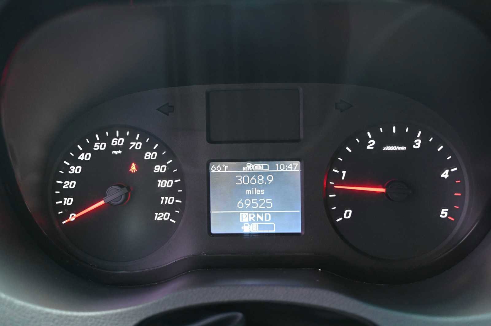 Used 2020 Mercedes-Benz Sprinter 2500 image 15