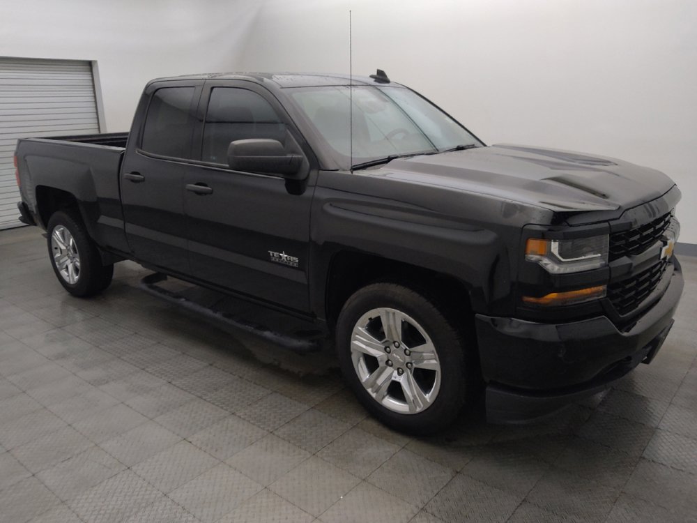 Used 2018 Chevrolet Silverado 1500 Custom w/ Texas Edition RWD image 11