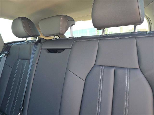 New 2025 Audi Q6 e-tron Premium Plus image 17