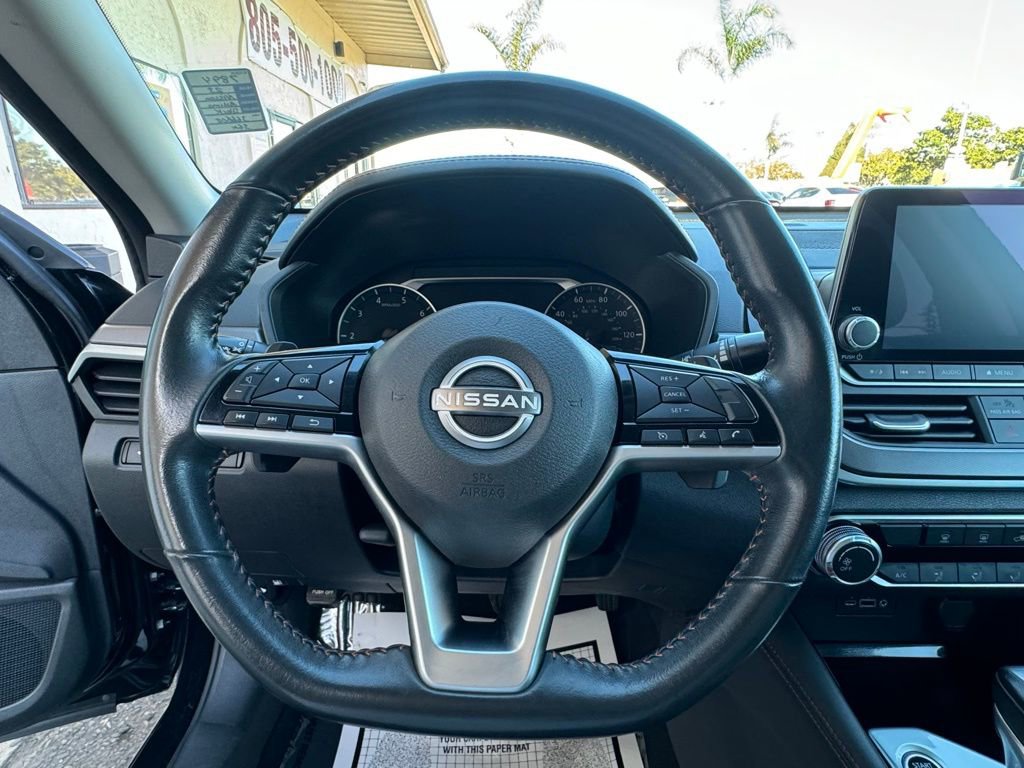 Used 2023 Nissan Altima 2.5 SR image 13
