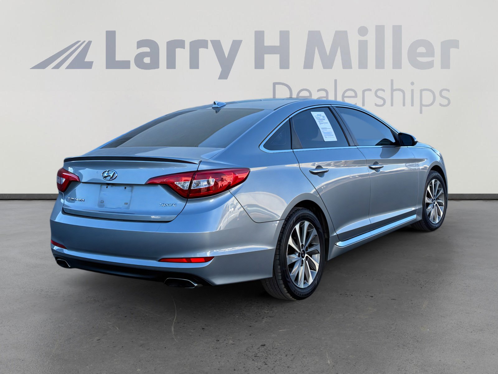 Used 2017 Hyundai Sonata Sport image 5