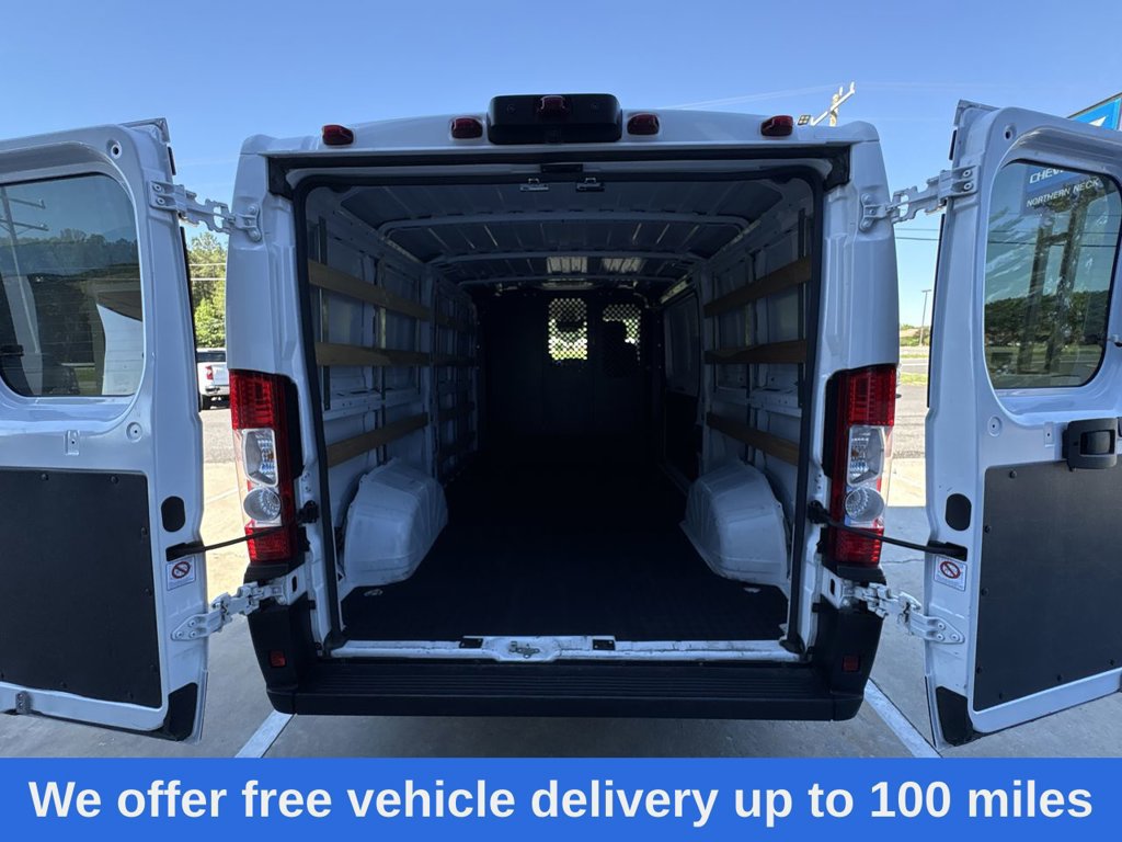 Used 2025 RAM ProMaster 2500 w/ U-Haul Equipment Group FWD image 22