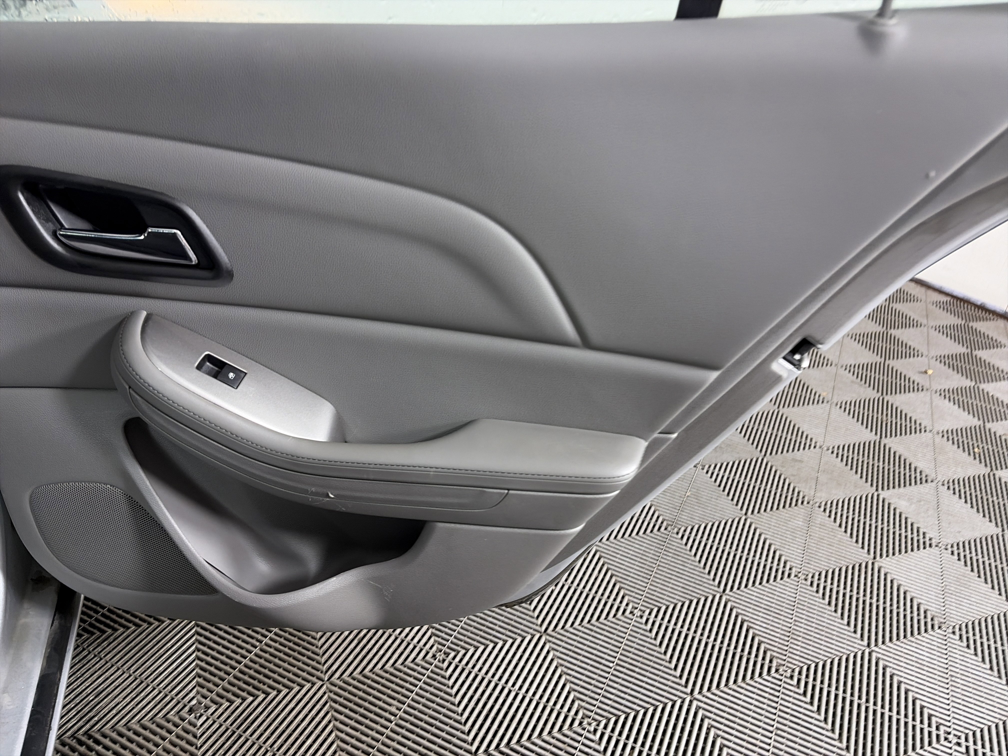 Used 2014 Chevrolet Malibu LS w/ Protection Package image 36