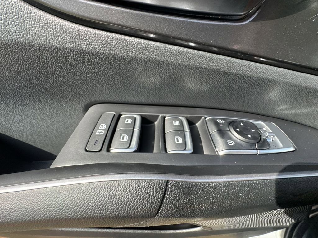 New 2026 Kia Sorento S w/ S Panoramic Sunroof Package FWD image 13