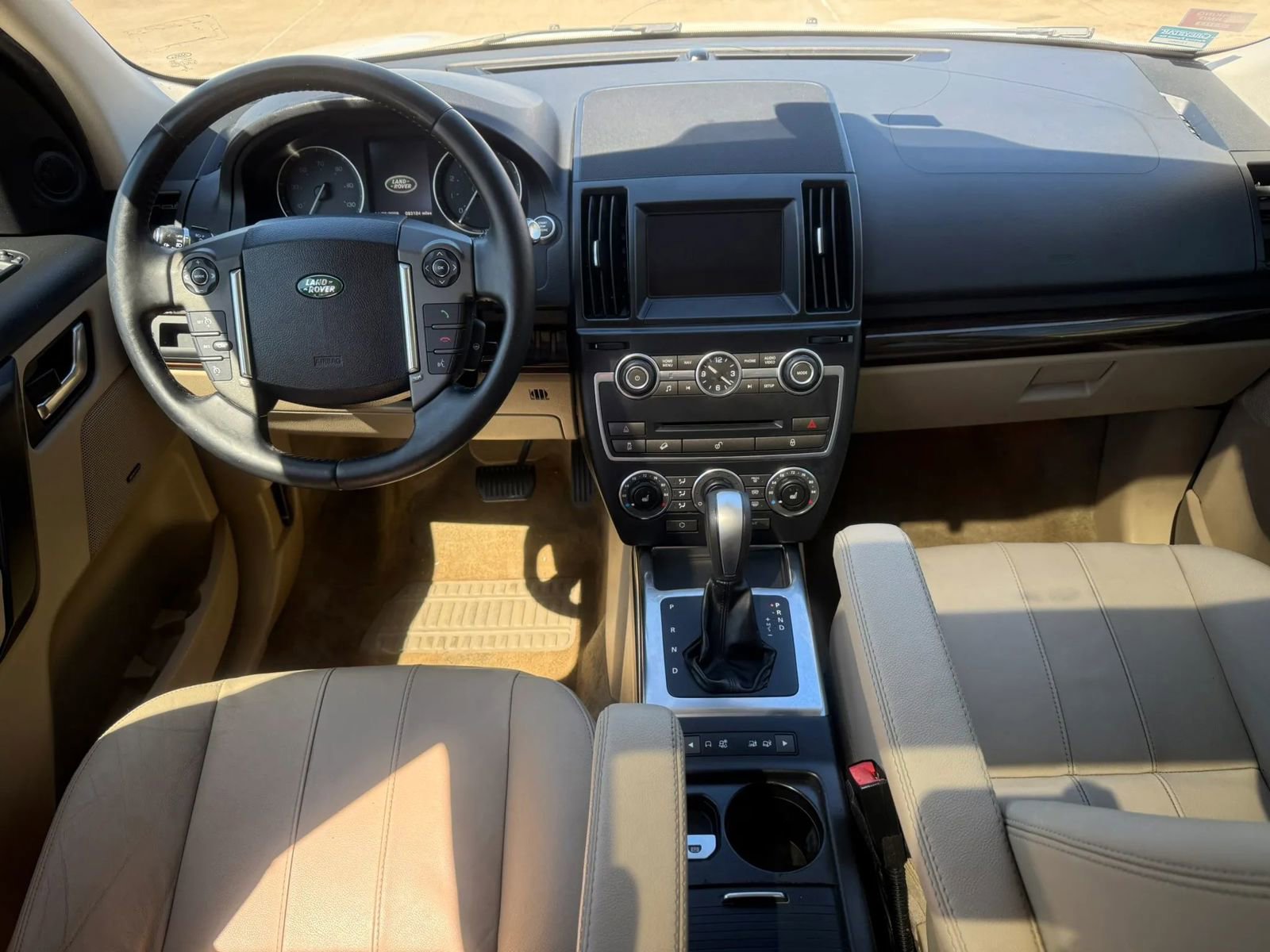 Used 2013 Land Rover LR2 HSE AWD/4WD image 13