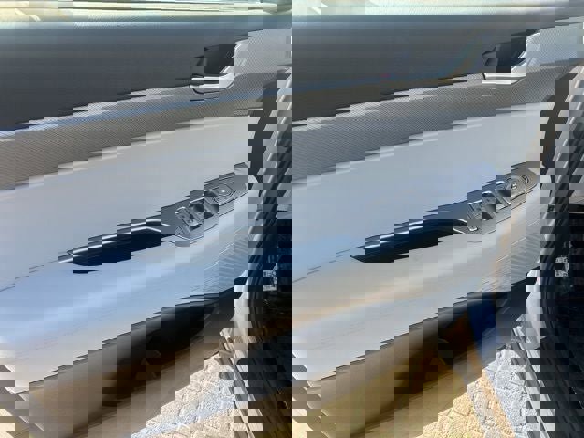 New 2025 Hyundai Palisade SE image 13