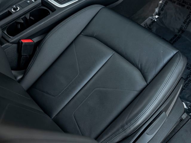 Used 2020 Audi Q3 2.0T Premium w/ Convenience Package image 31