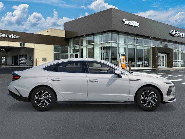 New 2026 Hyundai Sonata Blue FWD image 7