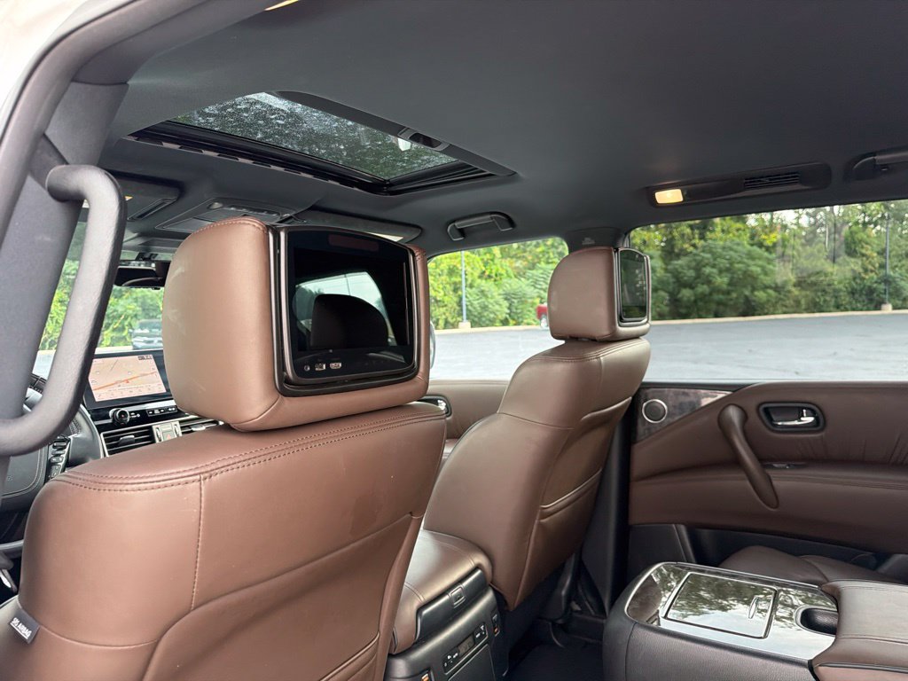 Used 2023 Nissan Armada Platinum w/ Captain's Chairs Package AWD/4WD image 44