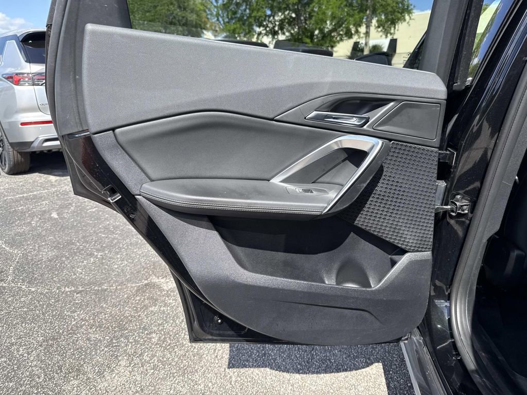 Used 2025 BMW X1 xDrive28i image 11