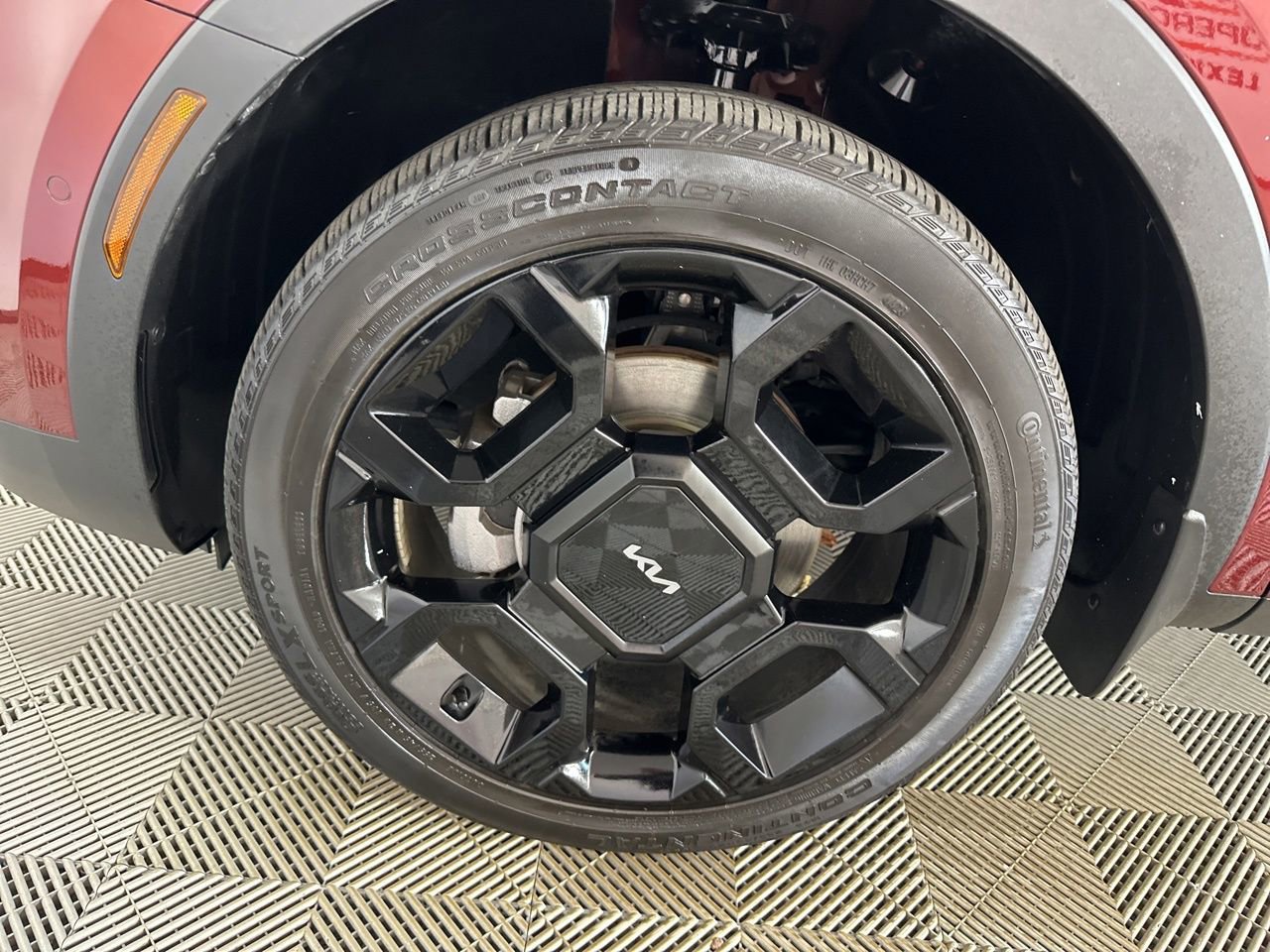 Used 2024 Kia Sorento SX image 38