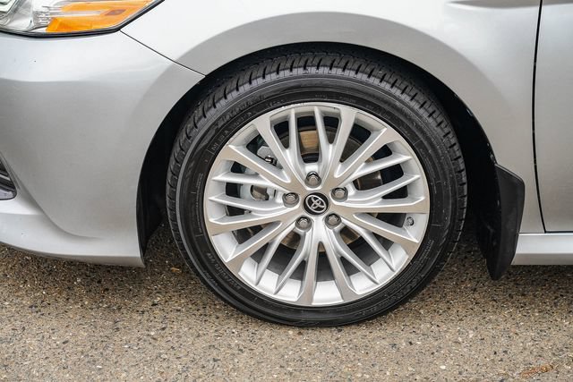 Used 2018 Toyota Camry XLE w/ Protection Package (Q2) FWD image 11