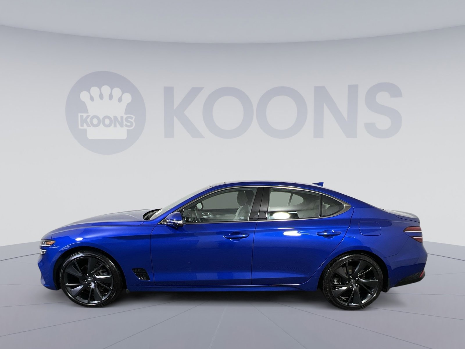 Used 2023 Genesis G70 2.0T w/ Sport Prestige Package image 2