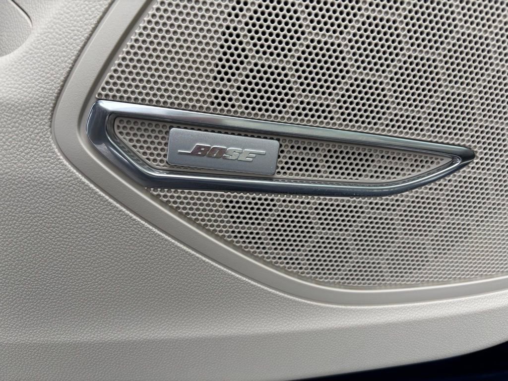 Used 2023 Buick Envision Avenir image 14