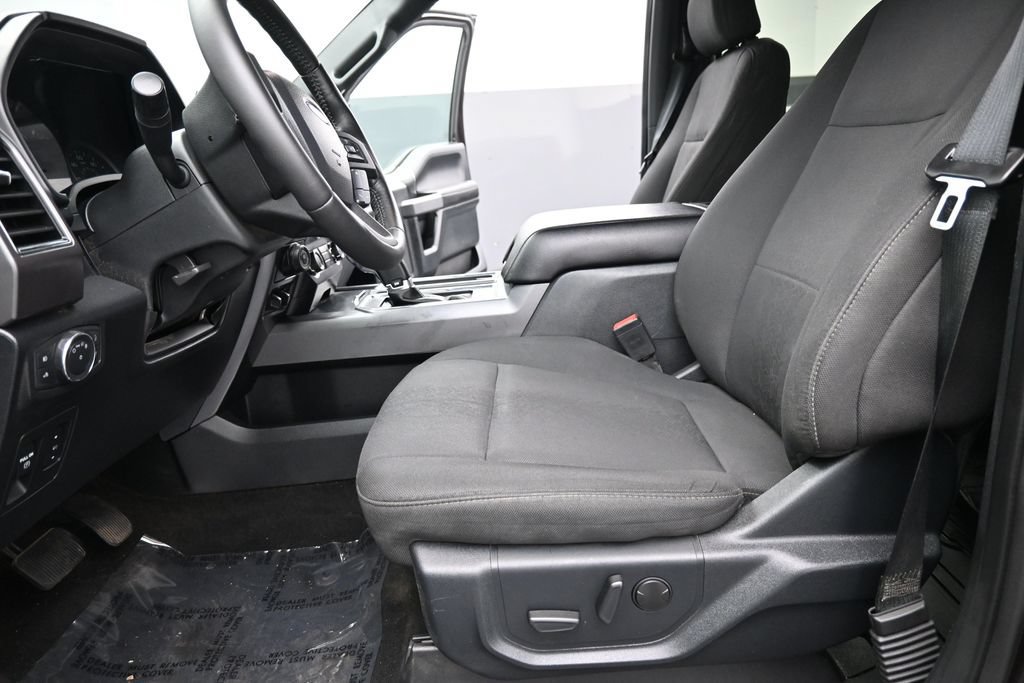 Used 2019 Ford F150 XLT w/ Equipment Group 302A Luxury AWD/4WD image 10