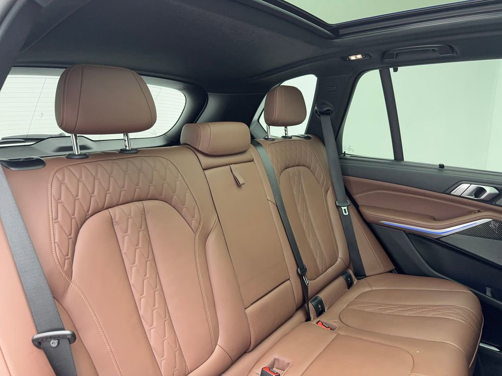Used 2023 BMW X5 M50i w/ Executive Package image 51