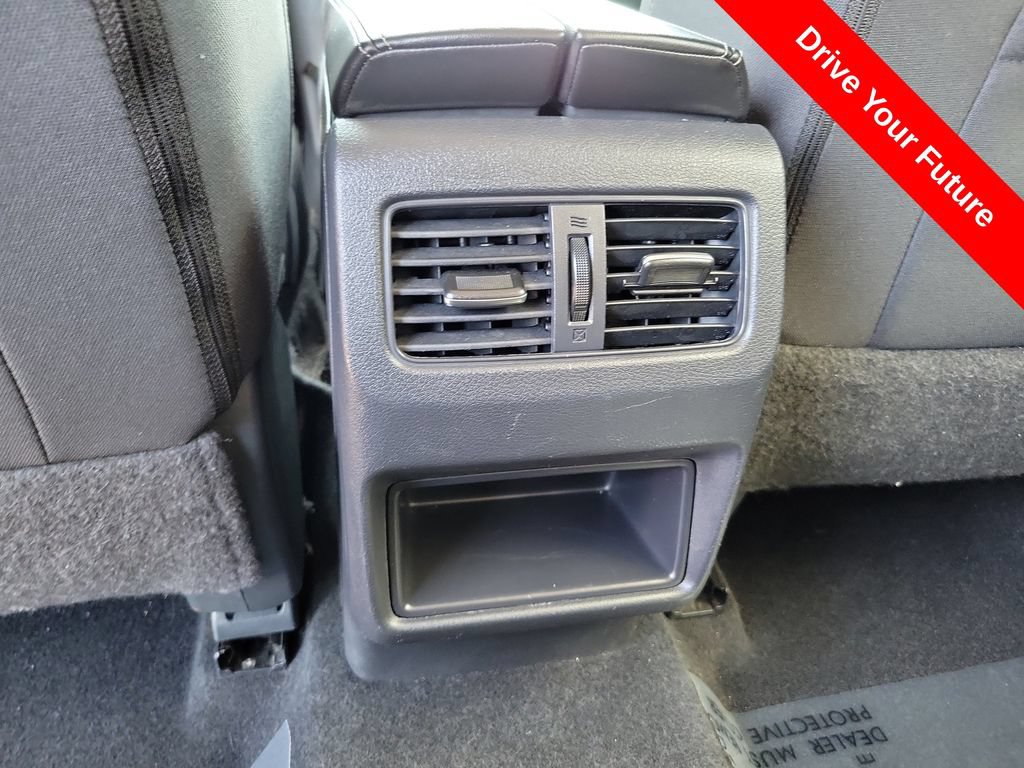Used 2021 Nissan Rogue S FWD image 21