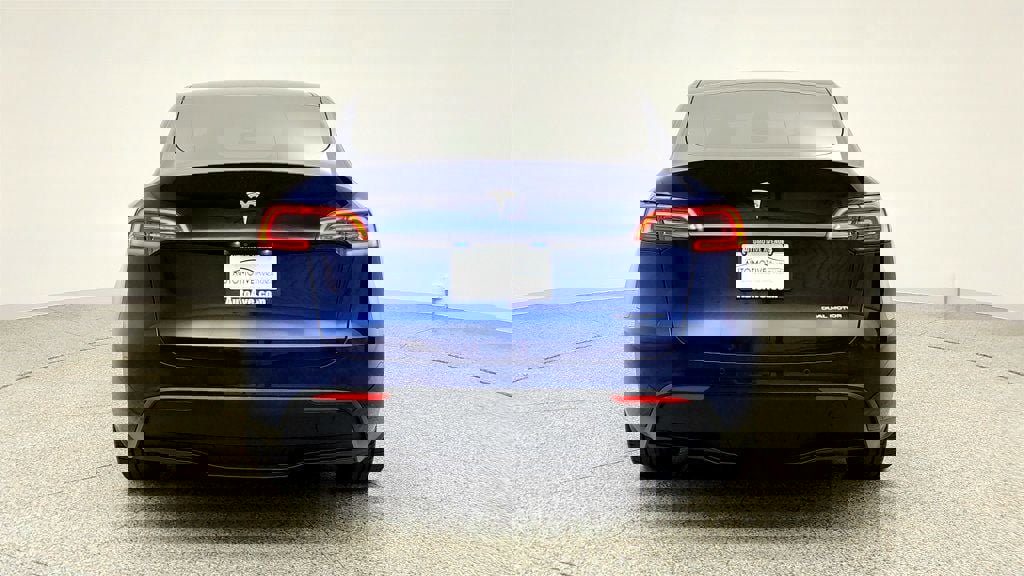 Used 2020 Tesla Model Y Long Range image 6