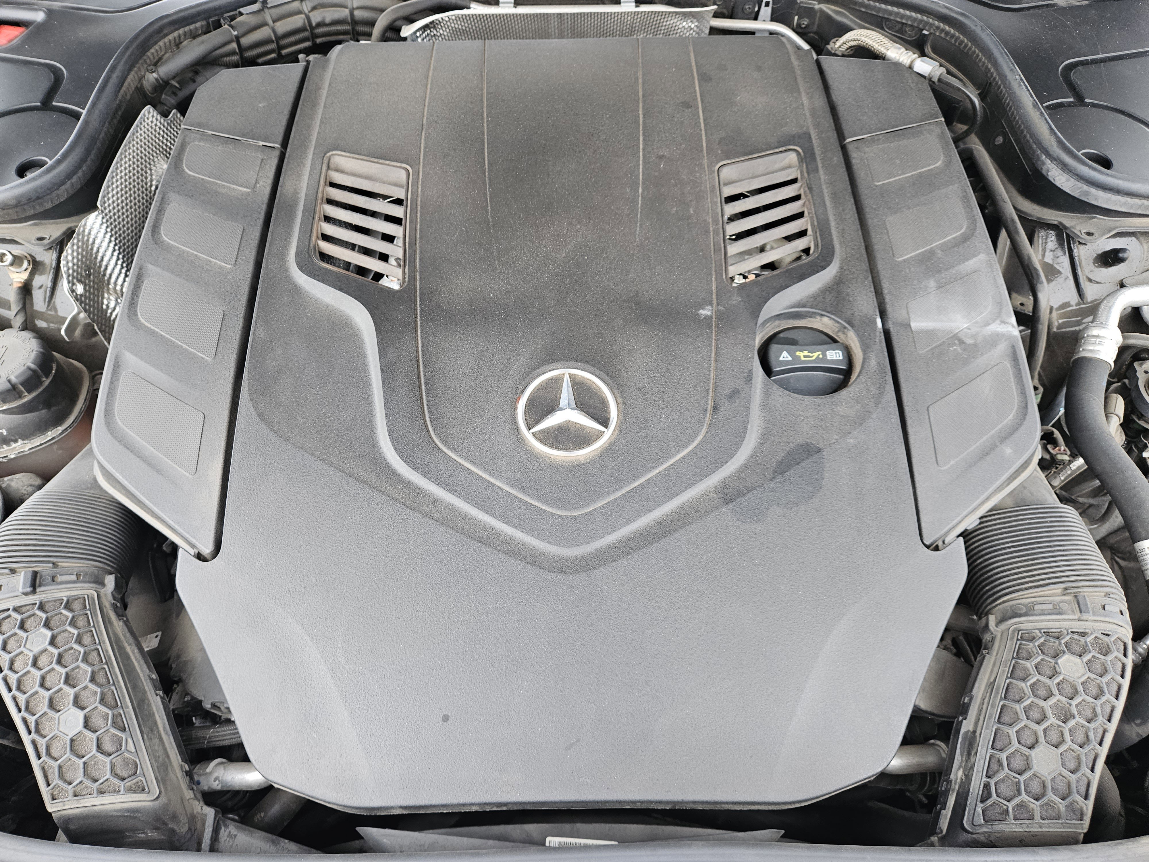 Used 2019 Mercedes-Benz S 560 Sedan image 31