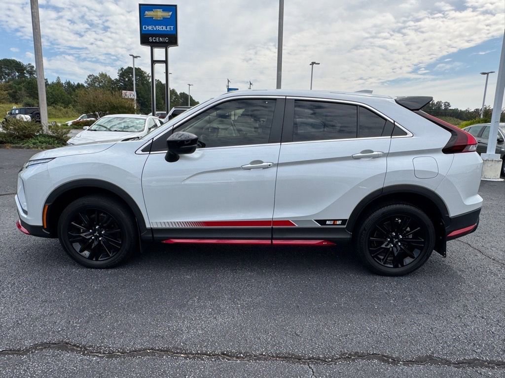 Used 2023 Mitsubishi Eclipse Cross LE image 6