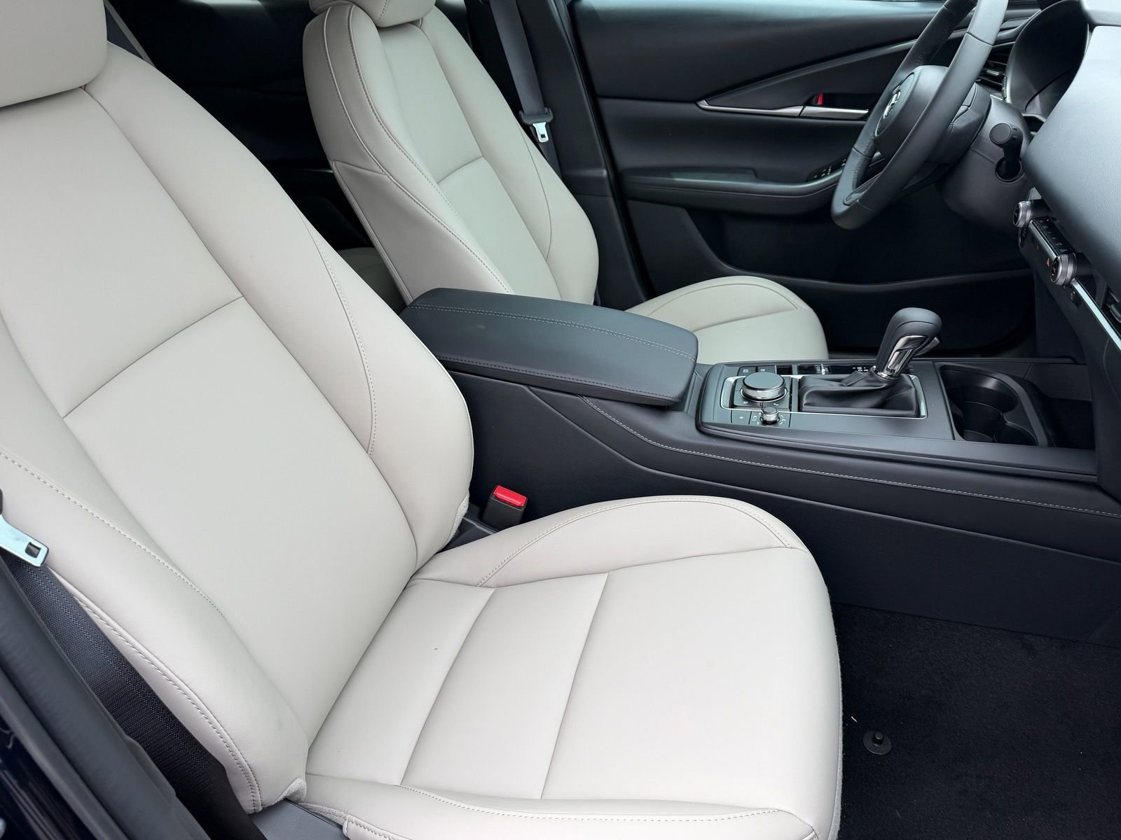New 2026 MAZDA CX-30 AWD 2.5 S w/ Select Sport Pkg image 11