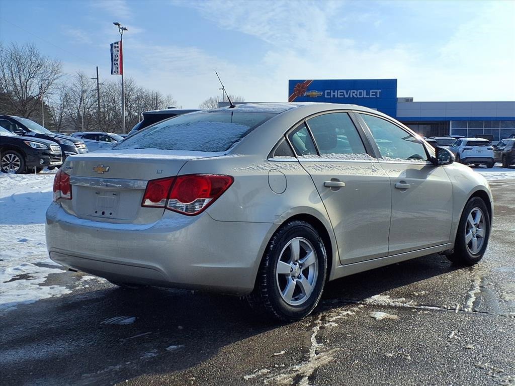 Used 2014 Chevrolet Cruze LT image 4