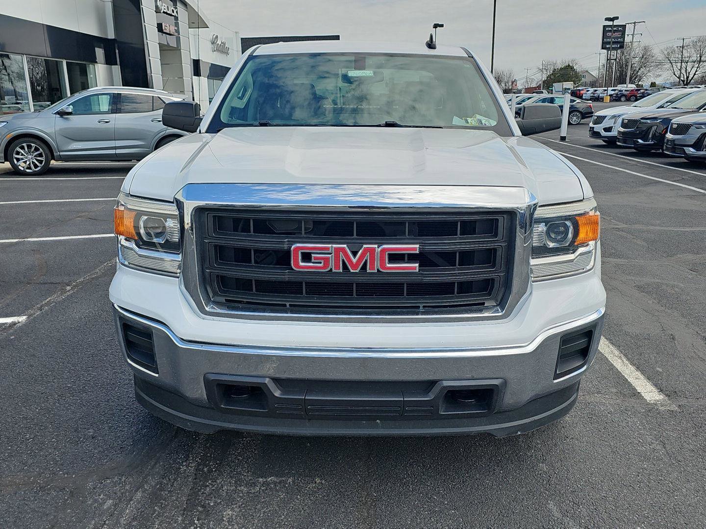 Used 2015 GMC Sierra 1500 4x4 Crew Cab w/ Sierra Convenience Package image 14