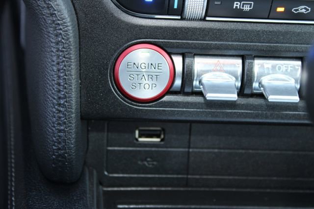 Used 2018 Ford Mustang GT Premium w/ Equipment Group 401A RWD image 23