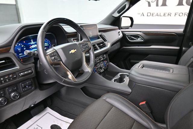 Used 2024 Chevrolet Tahoe High Country w/ Advanced Technology Package AWD/4WD image 18