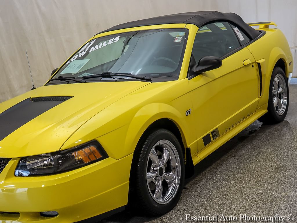 Used 2001 Ford Mustang GT RWD image 4
