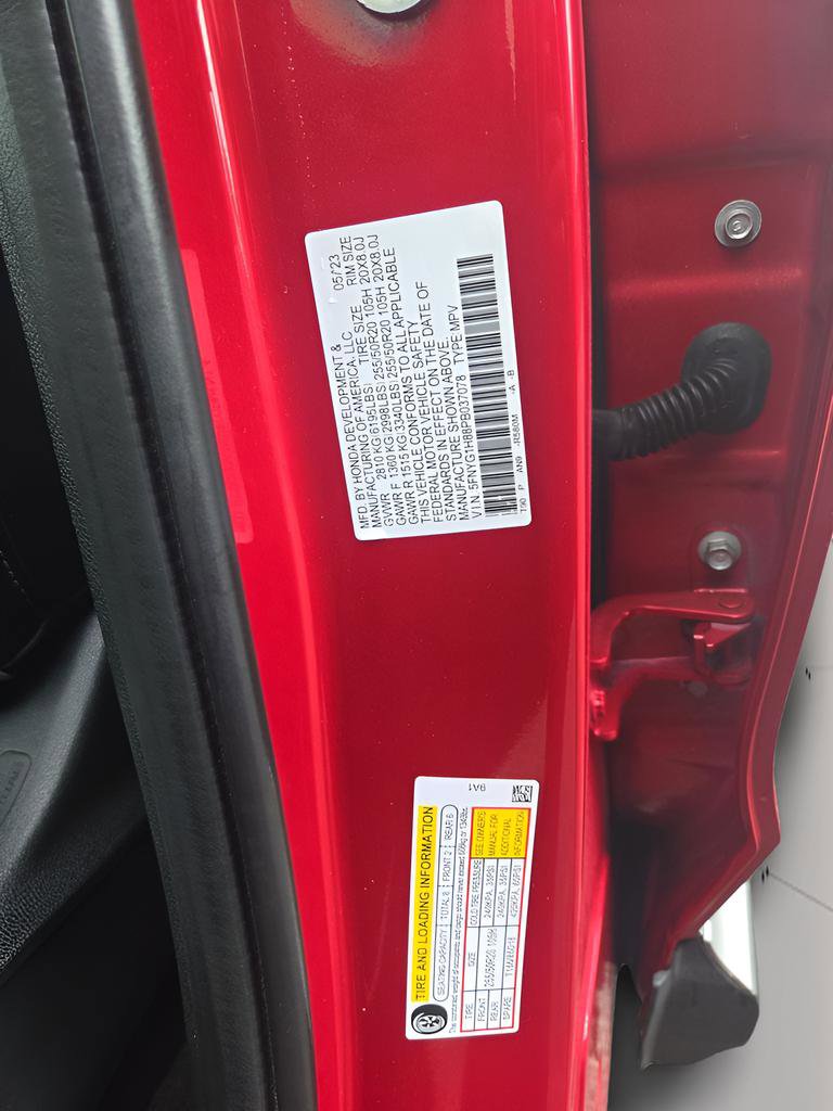 Used 2023 Honda Pilot Elite image 6