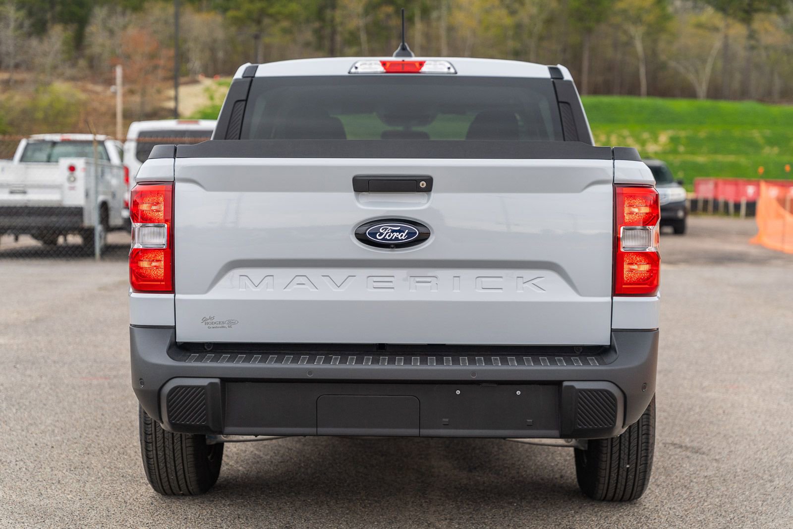 Used 2025 Ford Maverick XL w/ Equipment Group 102A image 6