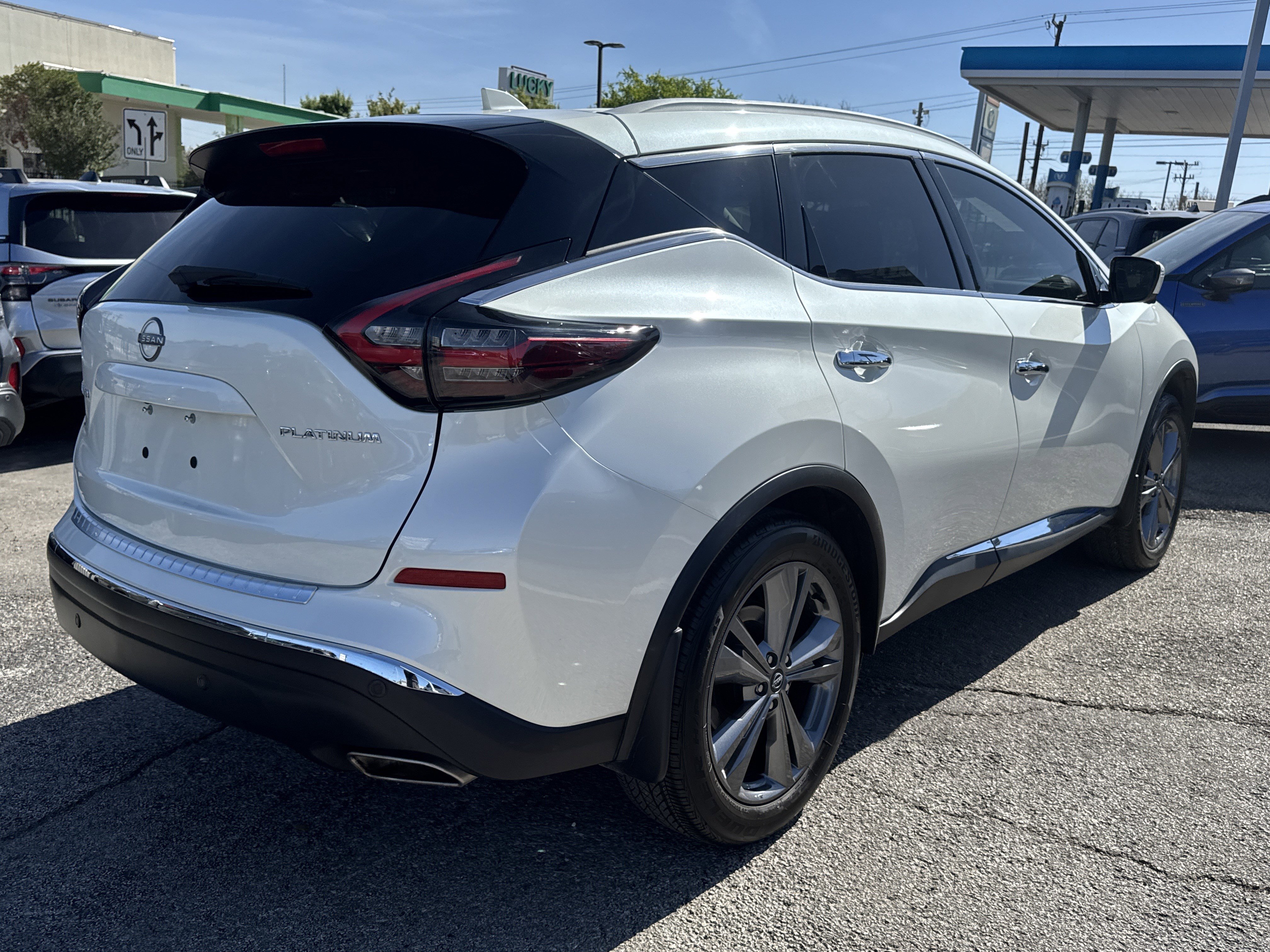 Used 2024 Nissan Murano Platinum w/ Cargo Package image 3