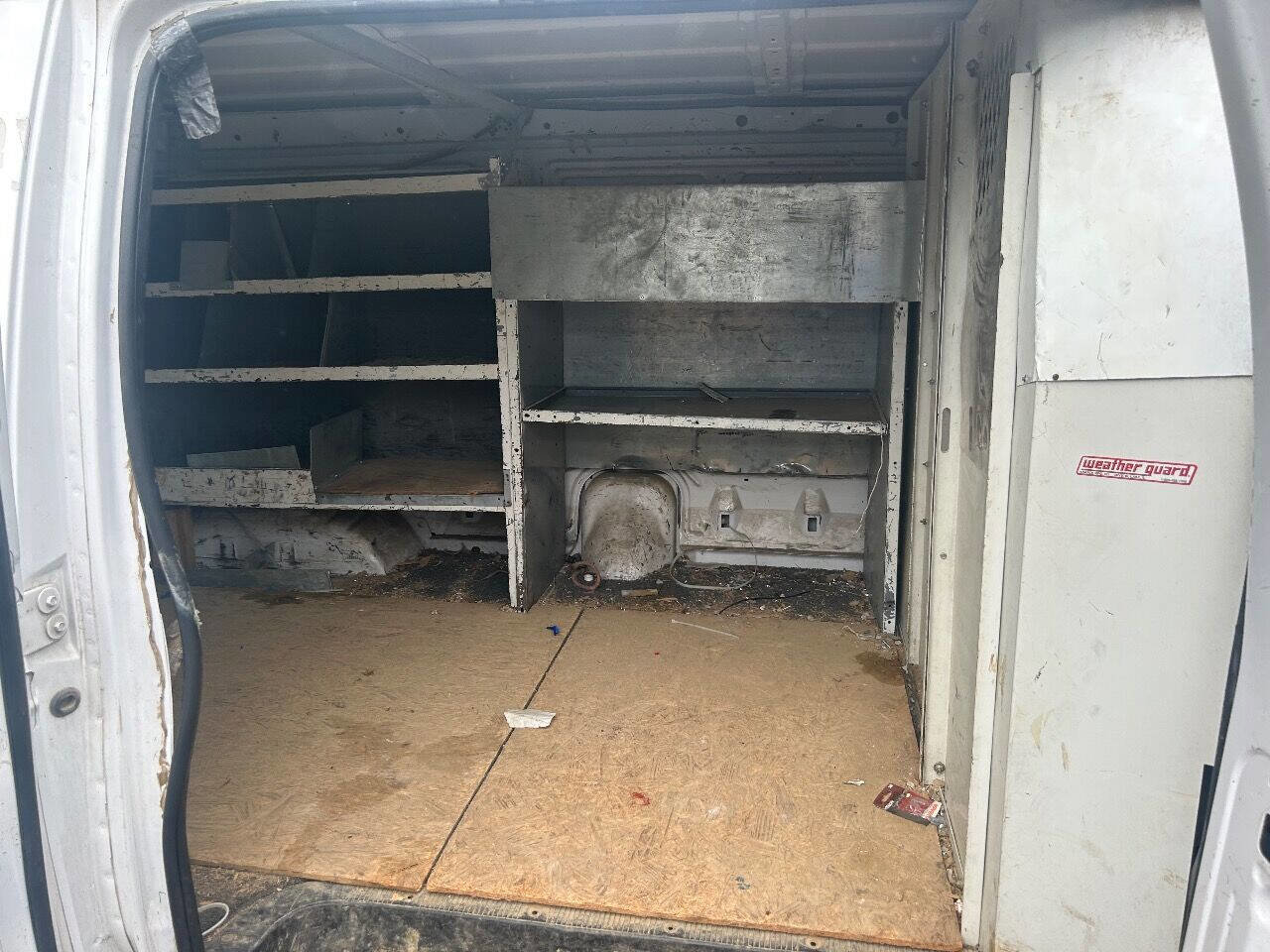 Used 2007 Ford E-250 and Econoline 250 Extended image 9