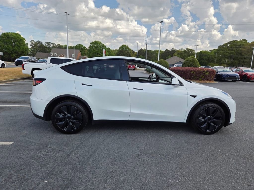 Used 2024 Tesla Model Y Long Range image 15